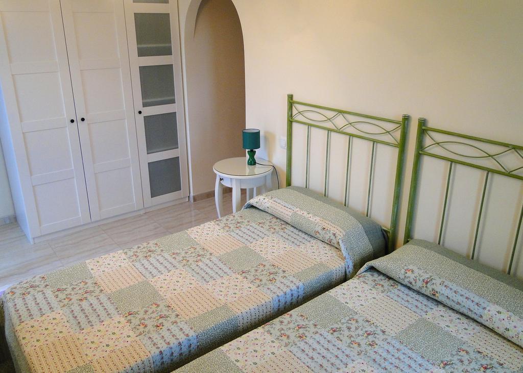 Apartamentos El Pinedo Noja Room photo
